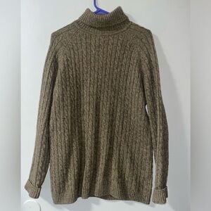 Orvis 70% Lambswool/Cashmere Turtleneck~Men’s size Medium ~Excellent condition!